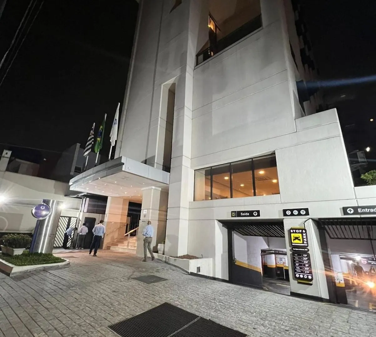 ****  Aeroporto Congonhas Hotel Uh-704 Sao Paulo Brazil